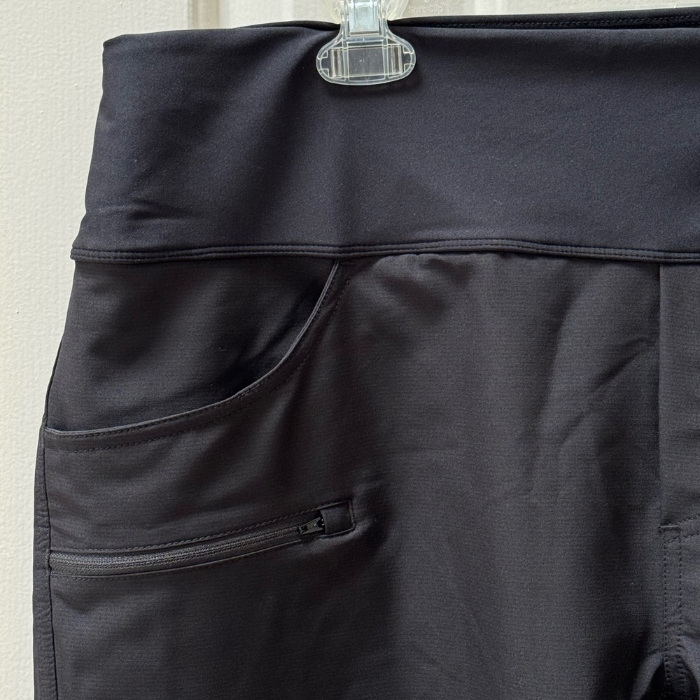 NWT Shredly 16 Limitless 7" - Stretch Waistband High-Rise Short, Noir - Picture 3 of 9